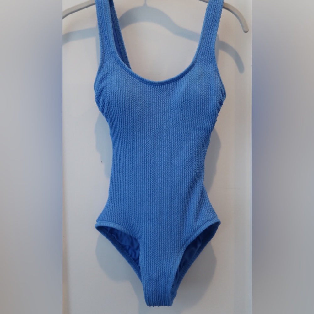 Time and Tru ribbed knit Blue Swimsuit never worn size small